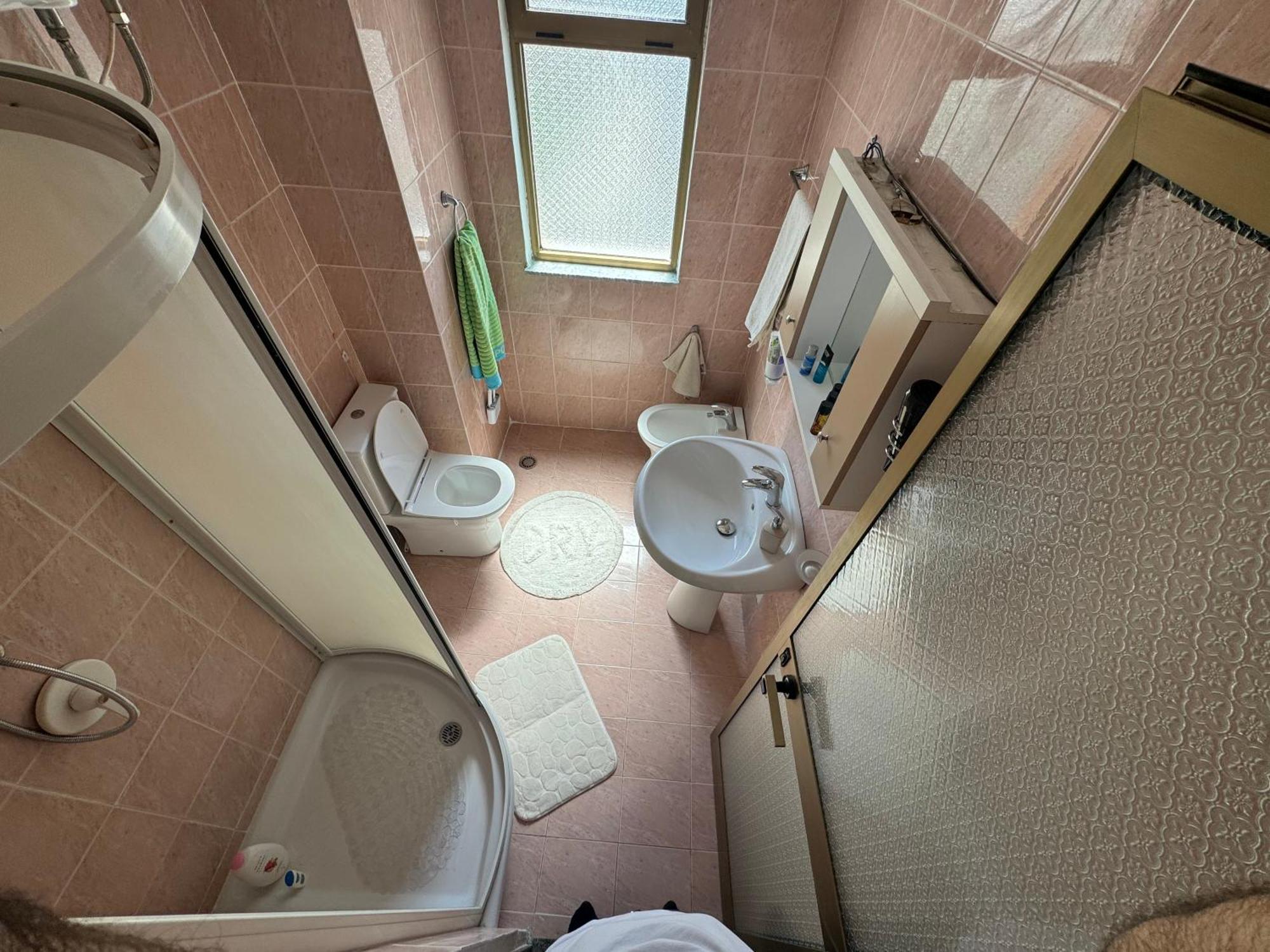 Cozy 1-Bedroom Flat, Beachside Durrës Eksteriør bilde